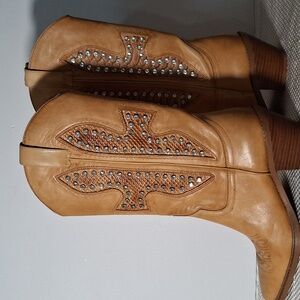 Zigi New York Tan Western Leather Boots Size 8M NWT